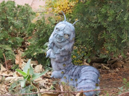 Абсолем гусеница