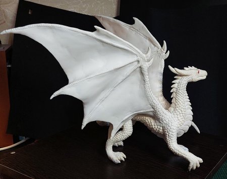 Как покрасить дракона из бумаги