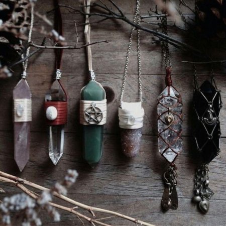 Ведьминские амулеты