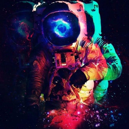 Рейнбоу Спейс космонавт