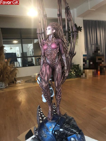 Сара Керриган Королева клинков