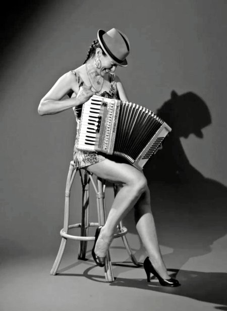 Ксения Сидорова аккордеонистка