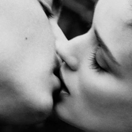 Нежные поцелуи