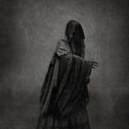 Призрак в капюшоне