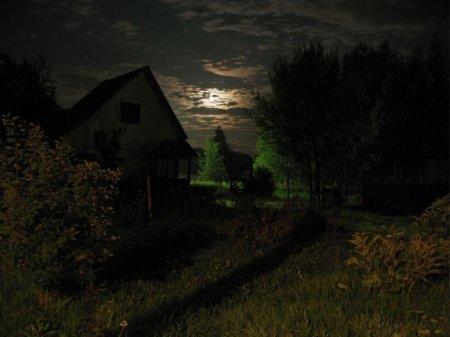 Дача ночью