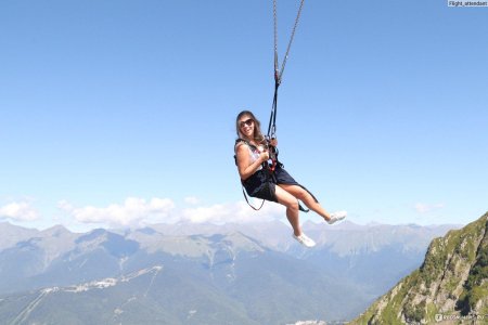 Скайпарк качели над пропастью