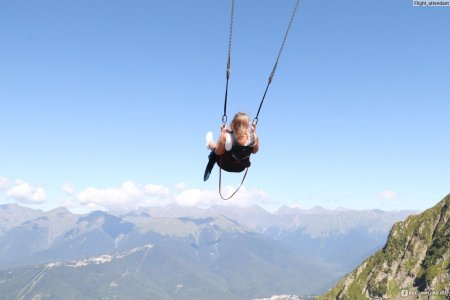 Качели над пропастью в Сочи роза Хутор