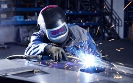 Требуется сварщик