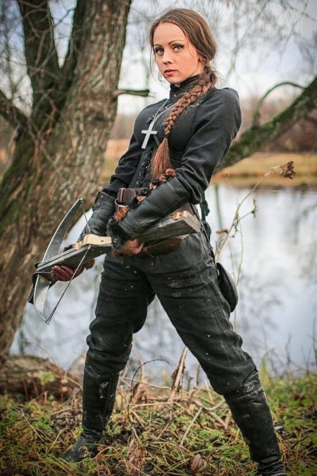 Сара Боуман охотница