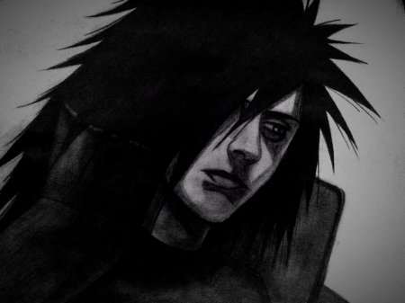 Мадара Учиха черно белый