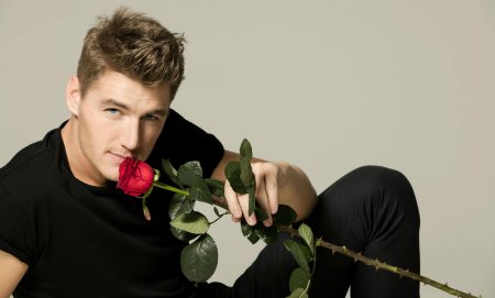 Алексей Воробьев Холостяк