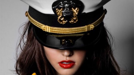 Капитанская фуражка