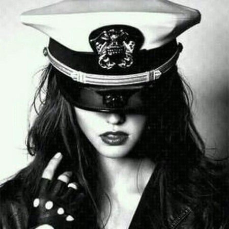 Девушек красивых