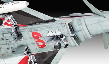EF-2000 Eurofighter Typhoon 1 48 Revell
