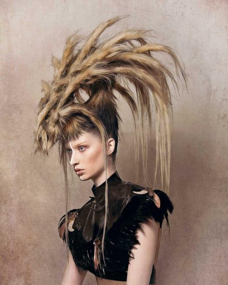 Авангардный стиль прически