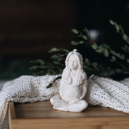 Свеча богиня земли