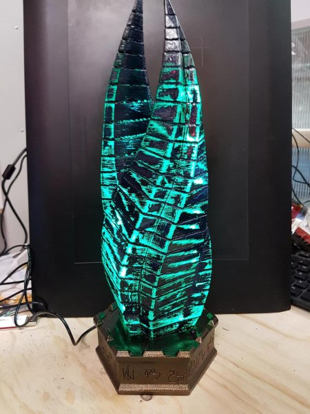 Обелиск дед Спейс