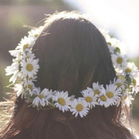 Венок из ромашек на голову