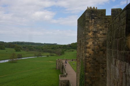 Замок Алник