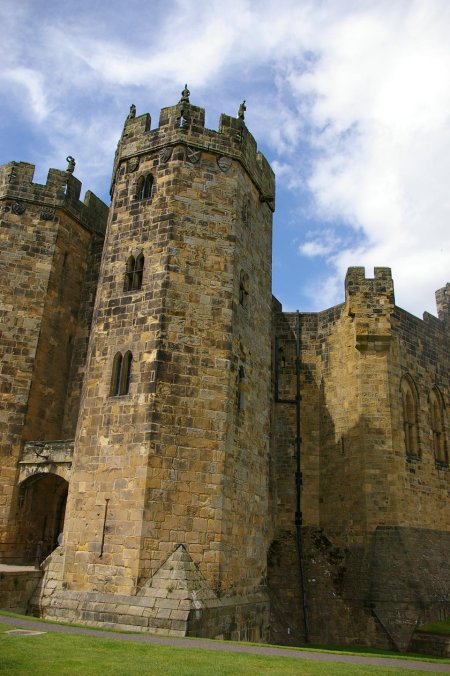 Замок Алник Нортумберленд