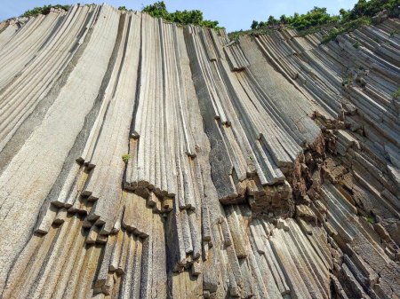Мыс столбчатый остров Кунашир