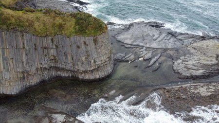 Мыс столбчатый Кунашир