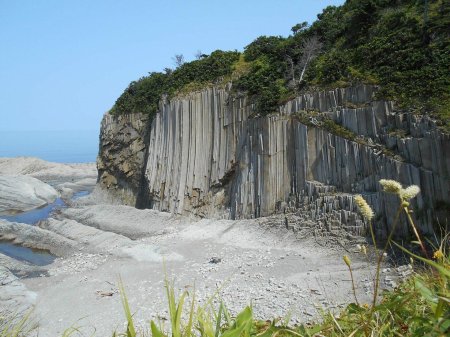Мыс столбчатый Кунашир