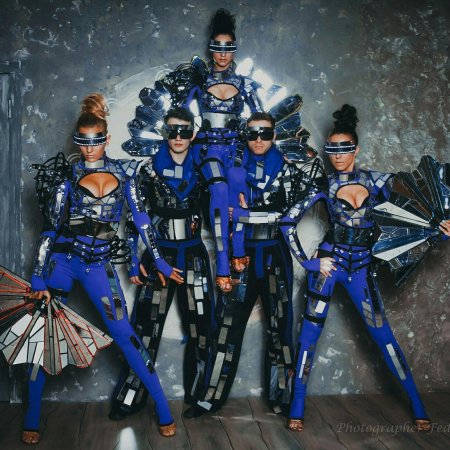 Костюмы для шоу