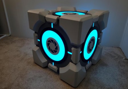 Portal 2 куб