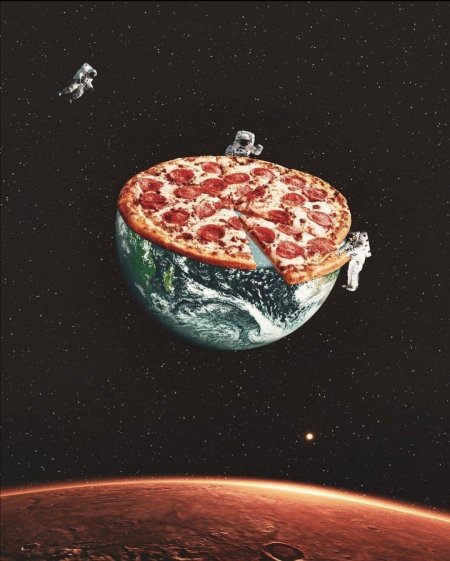 Космическая пицца