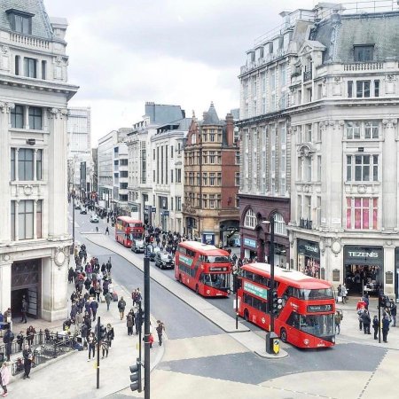 Улица Оксфорд-стрит