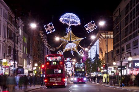 Оксфорд стрит на Рождество