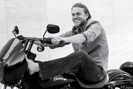 Чарли Ханнэм