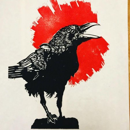 Красная ворона