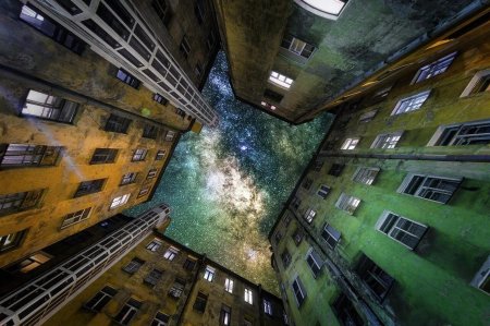 Дворы-колодцы в Санкт-Петербурге