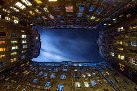 Рубинштейна 27 двор колодец