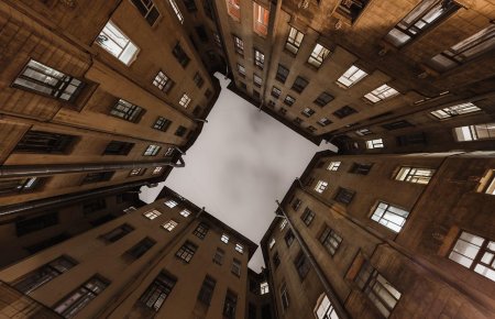 Питер дворы колодцы