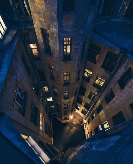 Рубинштейна 40 двор колодец