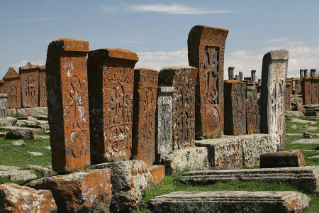 Норатус хачкары