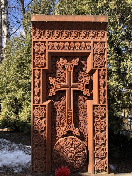 Армянский крест хачкар