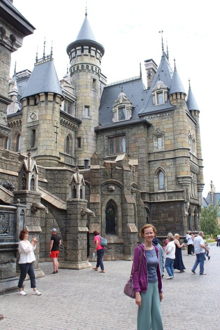 Замок Гарибальди зимой 2023