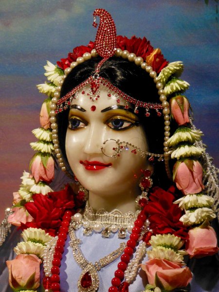 Шримати Радхарани