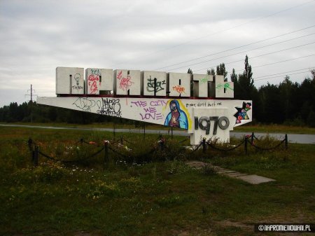 Вандалы разрисовали Припять