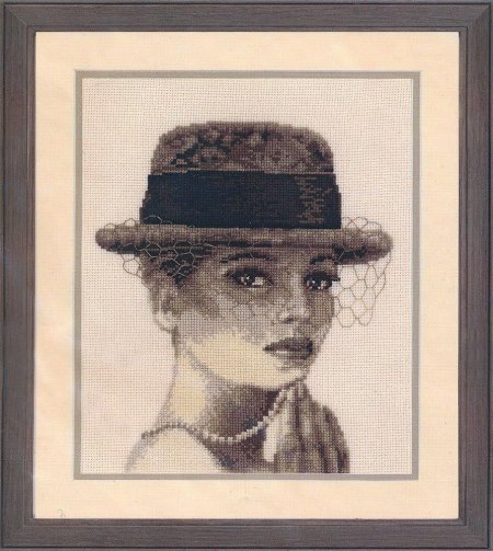 Вышивка крестом дамы в шляпках