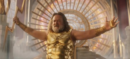 Рассел Кроу Зевс тор