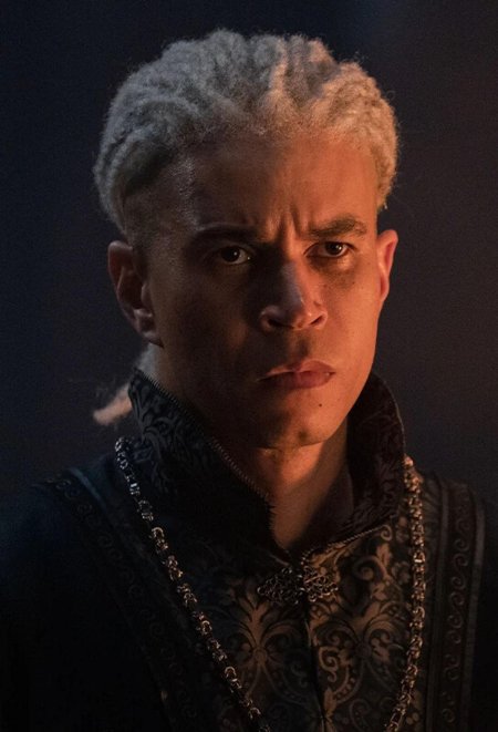 Лейнора Веларион