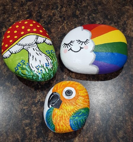 Рисование на камнях