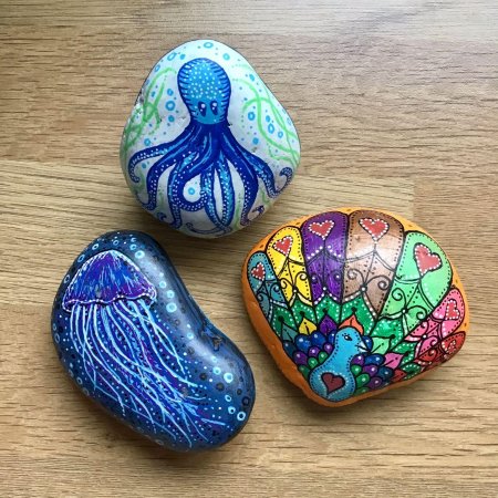 Роспись на камнях