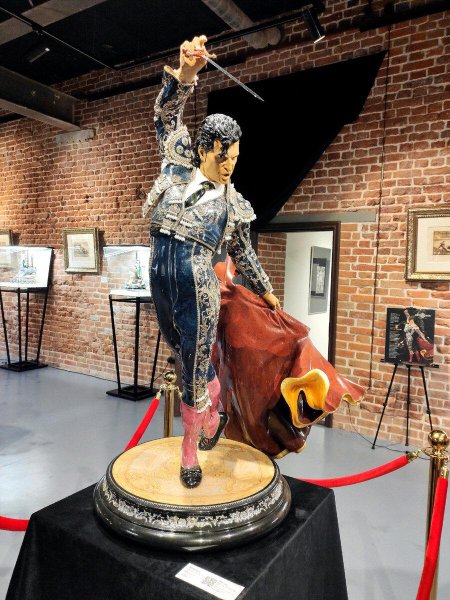 Камнерезный дом Алексея Антонова просп. Ленина, 8 фото