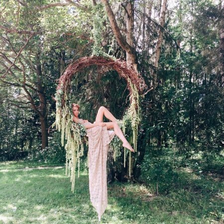 Свадебные качели для фотосессии